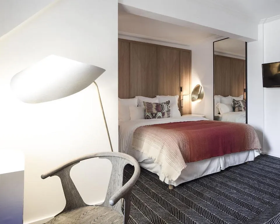 Hôtel Vernet Champs Elysées París Hotel