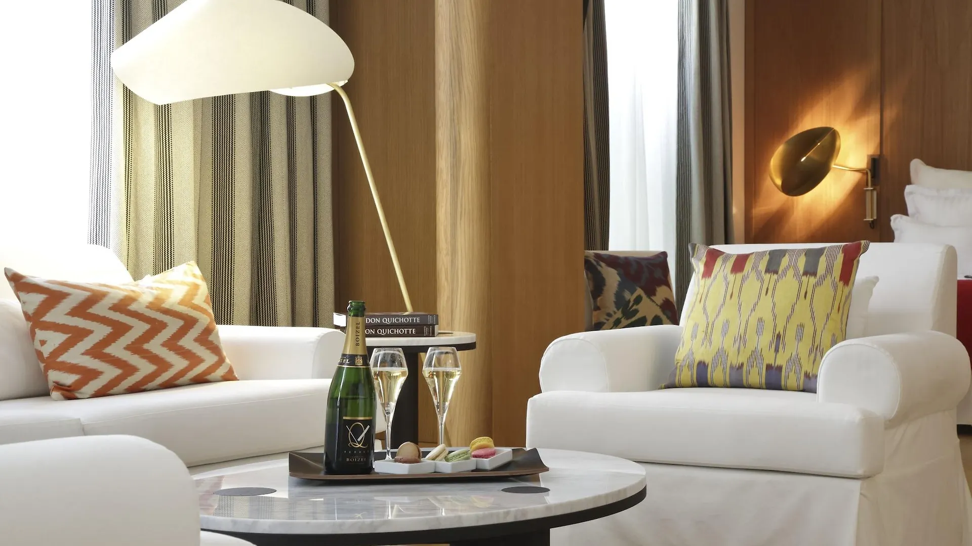 Hotel Vernet Champs Elysees Parijs Frankrijk