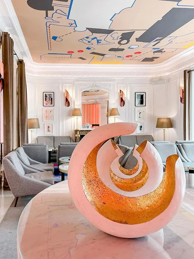 Hotel Vernet Champs Elysees Paris 5*,